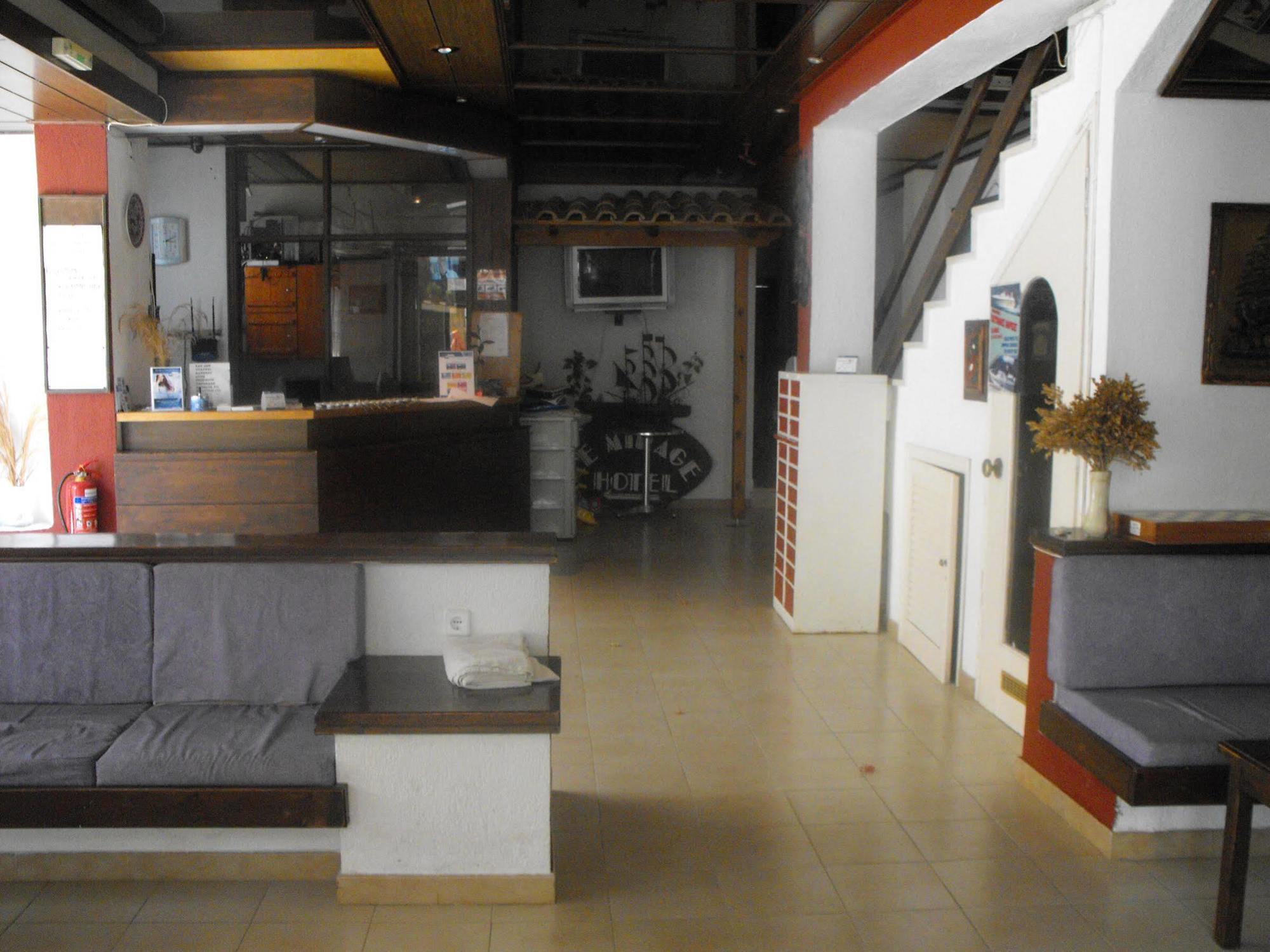 Le Mirage Hotel