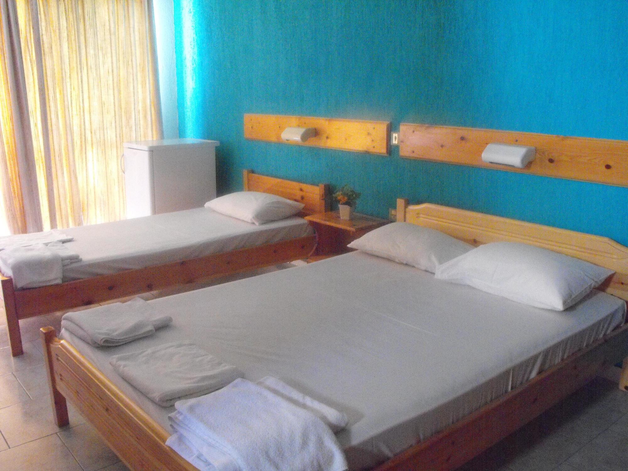 Le Mirage Hotel 2*