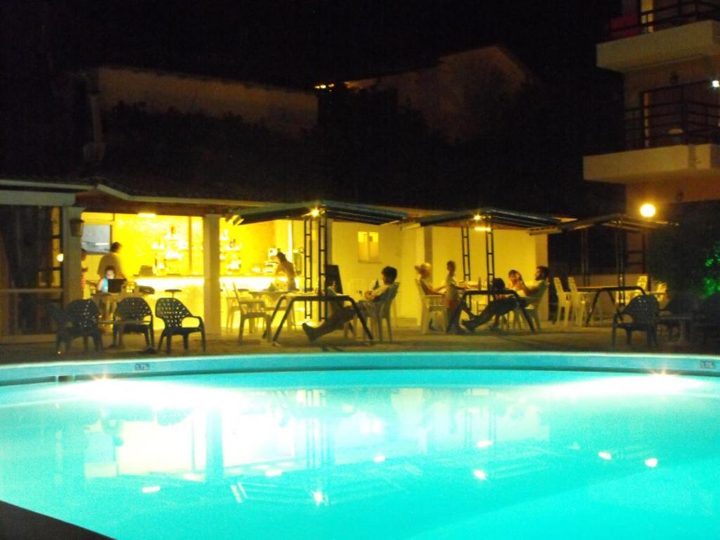 Le Mirage 2* Benitses (Corfu)